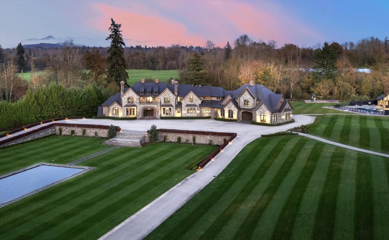 Luxury estate at 6124 272 Street, Langley, BC — photo 3