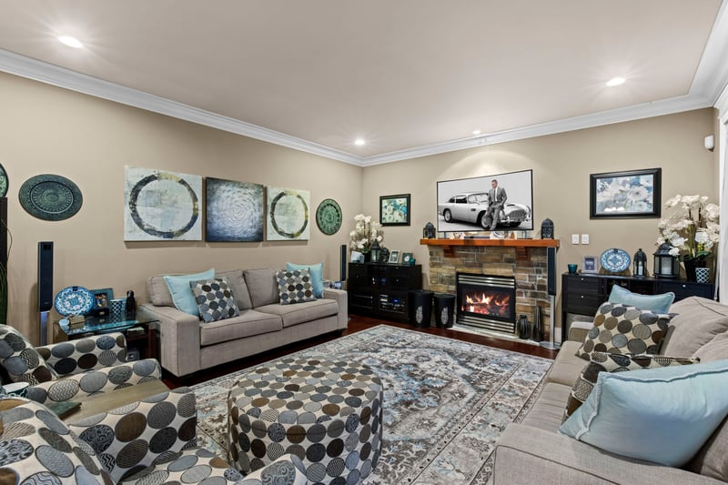 Luxury estate at 8208 Government Road, Burnaby — photo 17