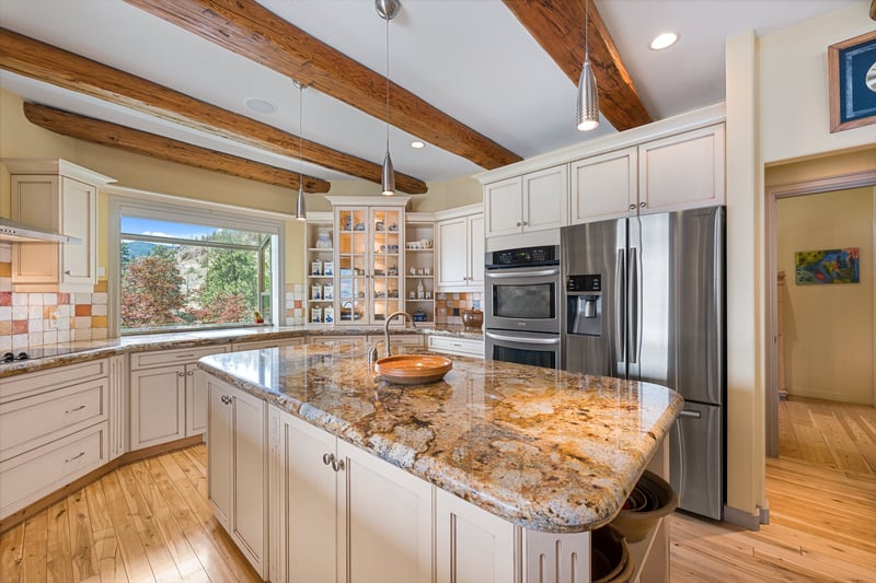 Luxury estate at 3470 Drought Road, Peachland, BC — photo 32