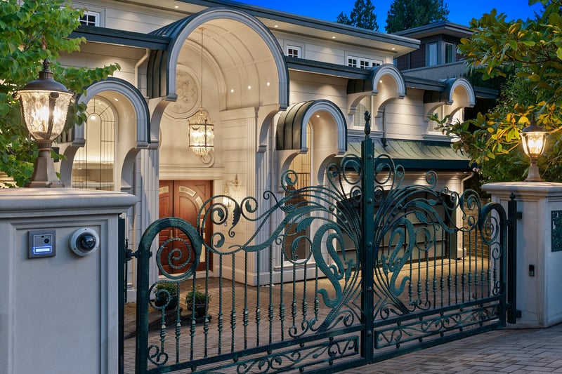 Luxury estate at 2540 Mathers Avenue, West Vancouver, BC — photo 8