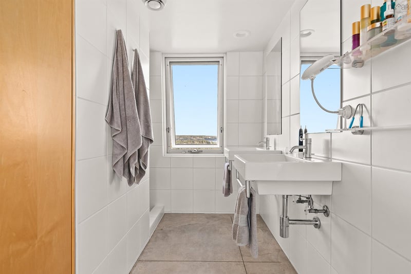 Luxury estate at 71 Hell Point Road, Halifax — photo 15