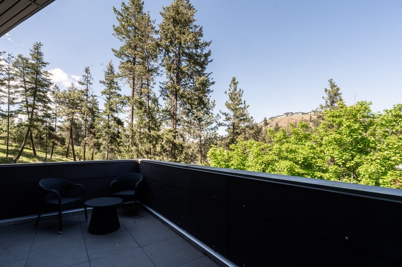 Luxury estate at 324 Clifton Road, Kelowna, BC — photo 20