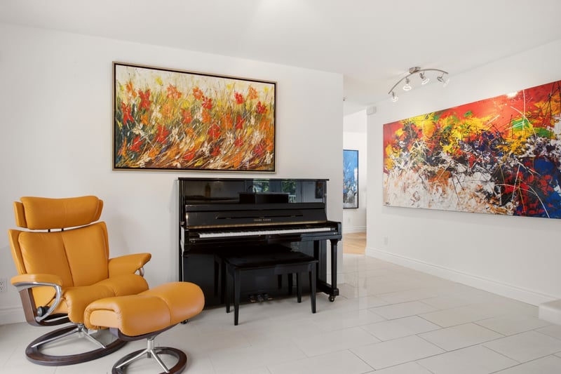 Luxury estate at 34 Rue des Tangaras, Orford, QC — photo 14