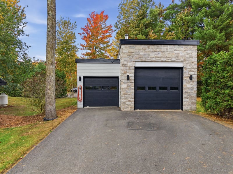 Luxury estate at 907 Rue des Lievres, Farnham, QC — photo 38
