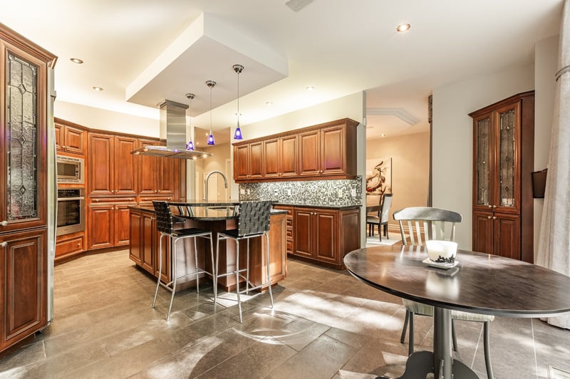 Luxury estate at 25 Rue des Tourterelles, Montréal, QC — photo 8