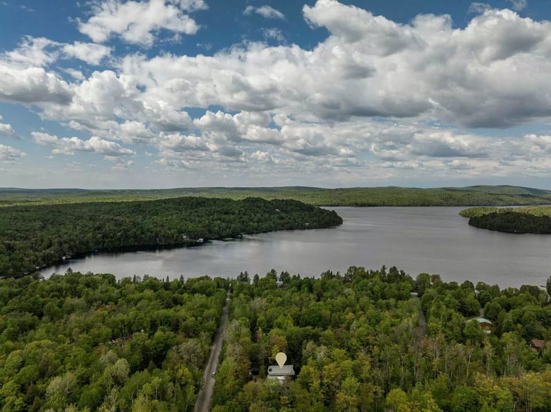 Luxury estate at 15 Chemin du Hibou, Eastman, QC — photo 66
