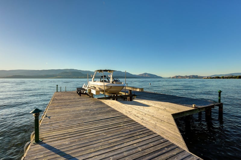 Luxury estate at 4896 Lakeshore Road, Kelowna, BC — photo 5