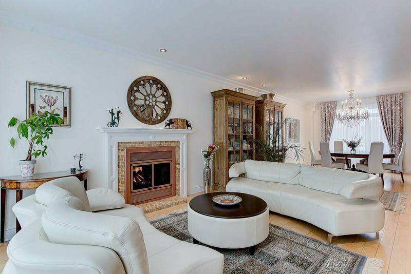 Luxury estate at 2 Rue Duceppe, Candiac — photo 5