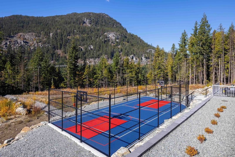Luxury estate at 9228 Wedgemount Plateau Drive, Squamish-Lillooet, BC — photo 17