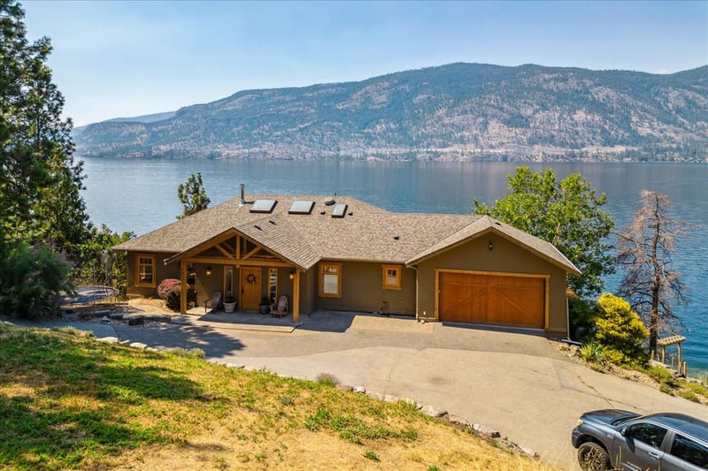 Luxury estate at 2650 Dubbin Road, Kelowna, BC — photo 2
