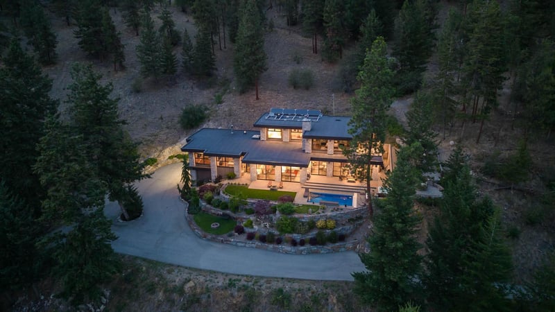 Luxury estate at 26 Commonage Road, Vernon, BC — photo 27