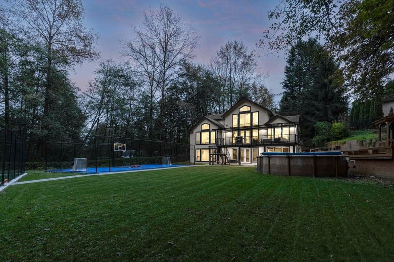 Luxury estate at 10691 Salisbury Drive, Surrey, BC — photo 3