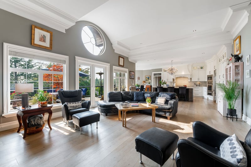 Luxury estate at 18638 54A Avenue, Surrey, BC — photo 9