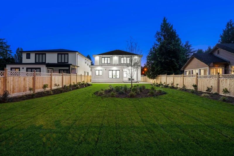 Luxury estate at 2096 Bowler Drive, Surrey, BC — photo 38