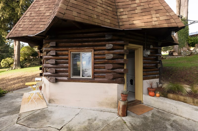 Luxury estate at 107 Mahan Road, Gibsons, BC — photo 26