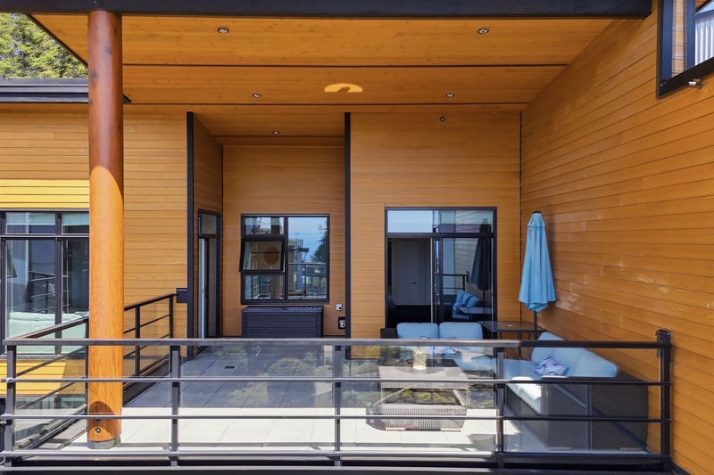 Luxury estate at PH512 - 14855 Thrift Avenue, White Rock, BC — photo 5