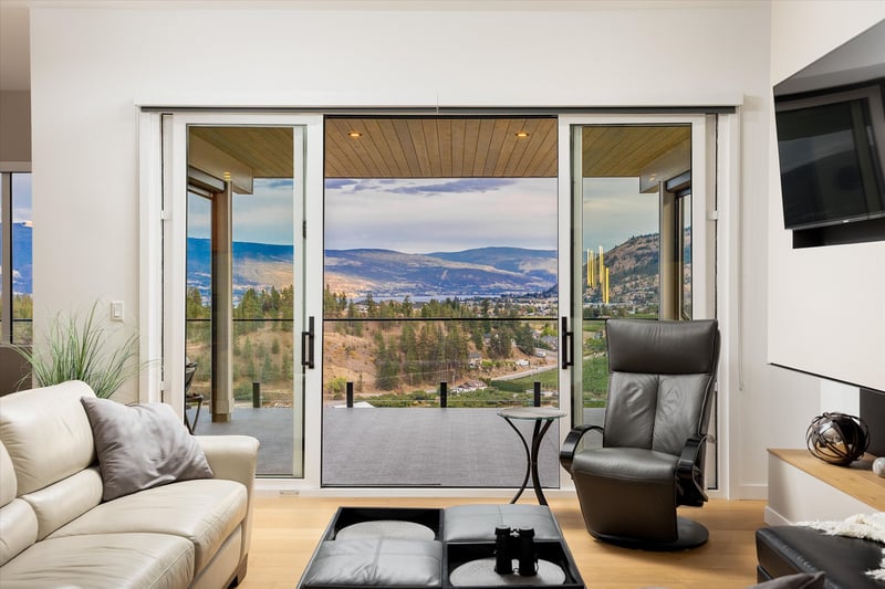 Luxury estate at 17499 Sanborn Street, Summerland, BC — photo 16