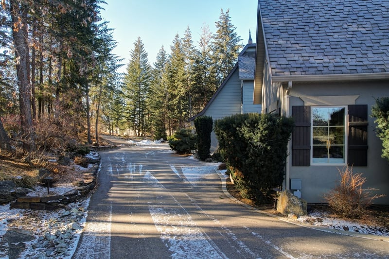 Luxury estate at 2957 Harvard Road, Kelowna, BC — photo 31