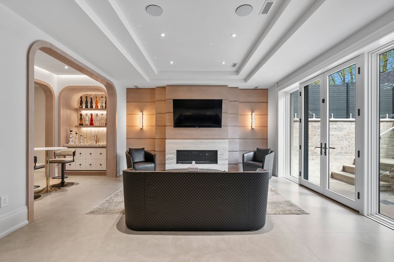 Luxury estate at 117 Yonge Boulevard, Toronto, ON — photo 22