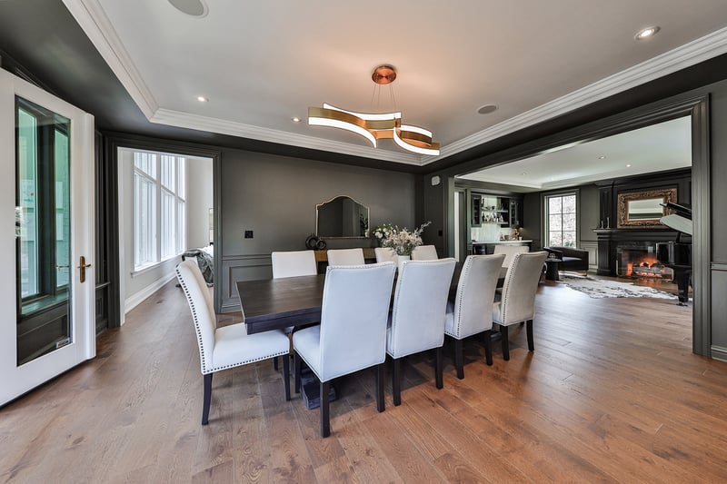 Luxury estate at 1257 Tecumseh Park Drive, Mississauga, ON — photo 15