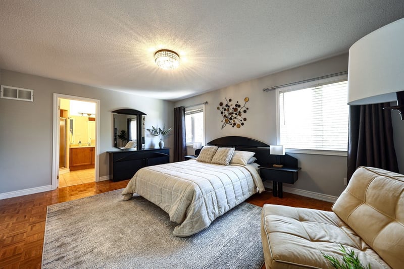 Luxury estate at 140 Humber Forest Court, Vaughan, ON — photo 19