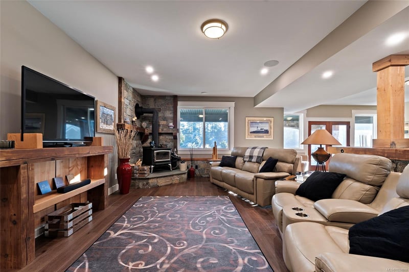 Luxury estate at 7343 Lakefront Place, Lake Cowichan, BC — photo 25
