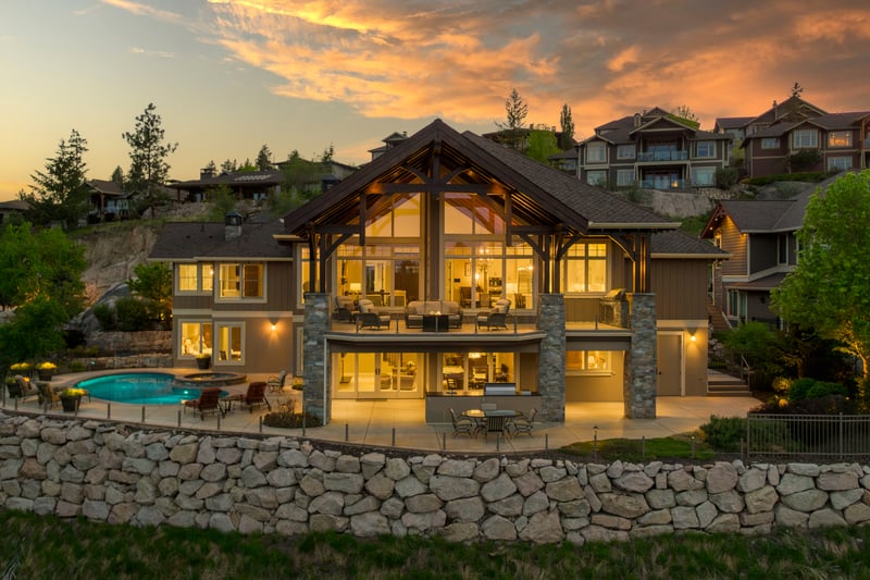3-bedroom luxury home in 622 Jigger Place, Vernon, BC
