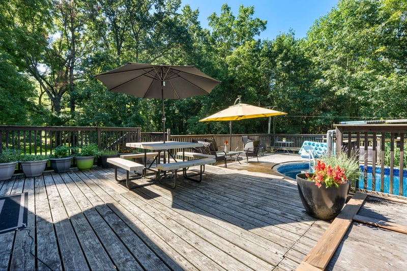 Luxury estate at 9 Michael's Lane, Tillsonburg, ON — photo 16