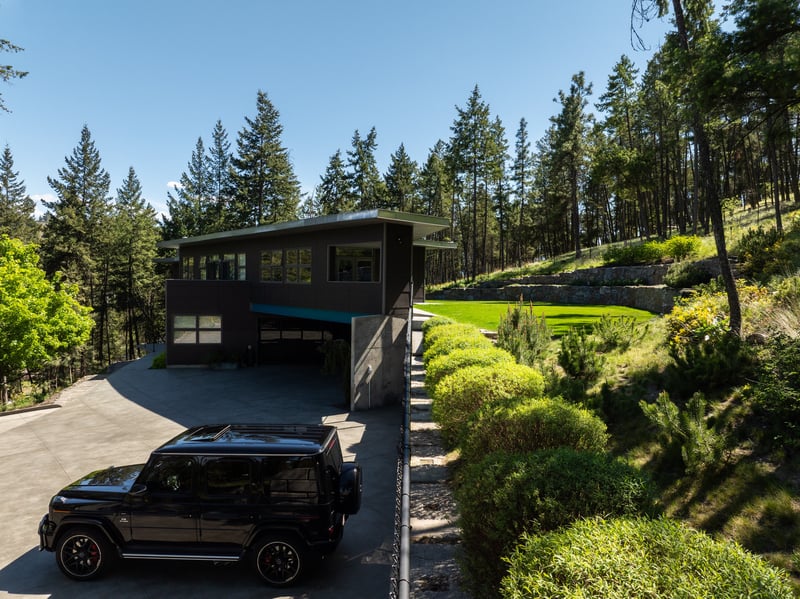 Luxury estate at 324 Clifton Road, Kelowna, BC — photo 39