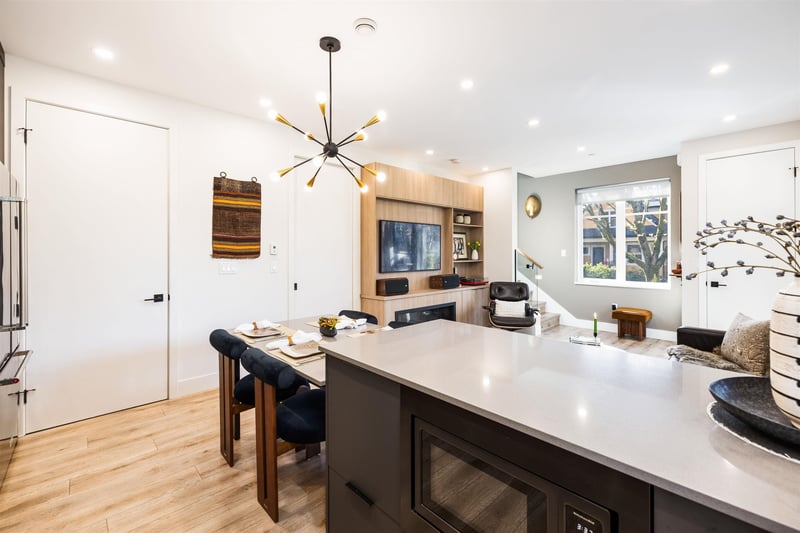 Luxury estate at 1506 East 11th Avenue, Vancouver, BC — photo 19