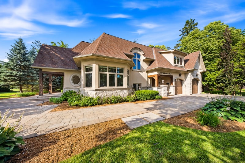 Luxury estate at 1098 Lakeshore Road West, Oakville, ON — photo 5