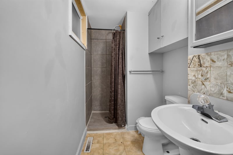 Luxury estate at 11015 87 Avenue Northwest #11015, Edmonton, AB — photo 25