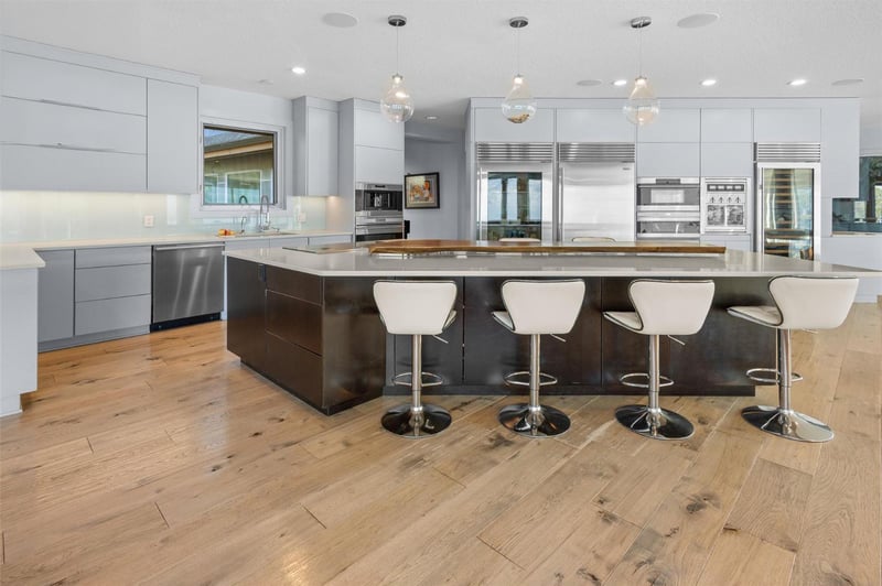 Luxury estate at 2100 Dewdney Road, Kelowna, BC — photo 6