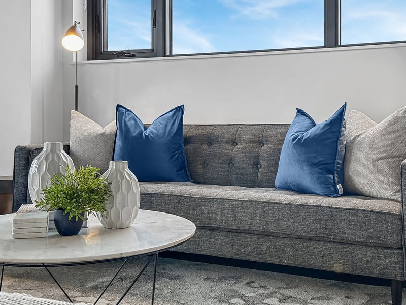 Luxury estate at 1010 6 Street Southwest unit 1202 — photo 8