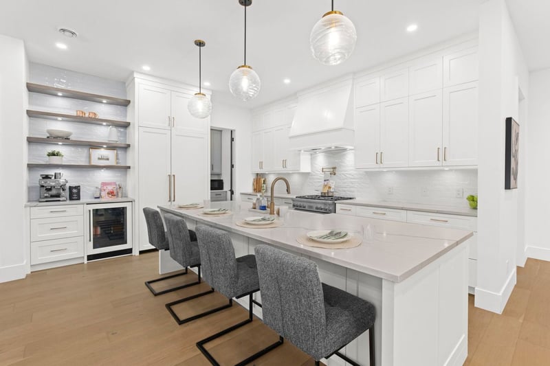 Luxury estate at 13026 16 Avenue, Surrey, BC — photo 4