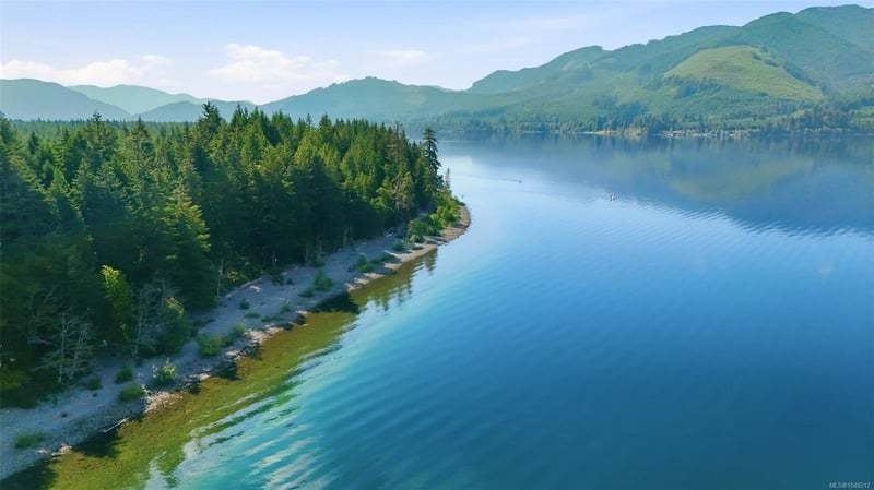 Luxury estate at 10780 North Shore Road, Youbou, BC — photo 16