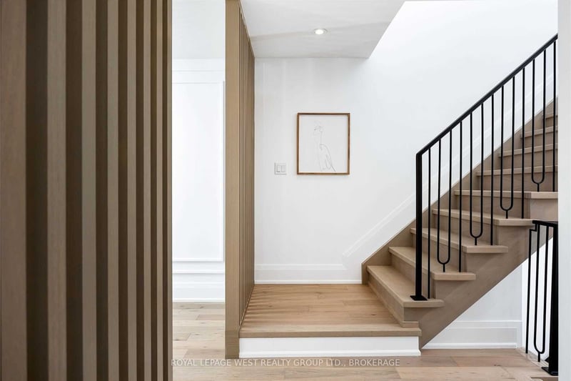 Luxury estate at 216 Delta Street, Etobicoke, ON — photo 6