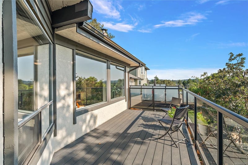 Luxury estate at 4101 Mariposa Heights, Victoria, BC — photo 17