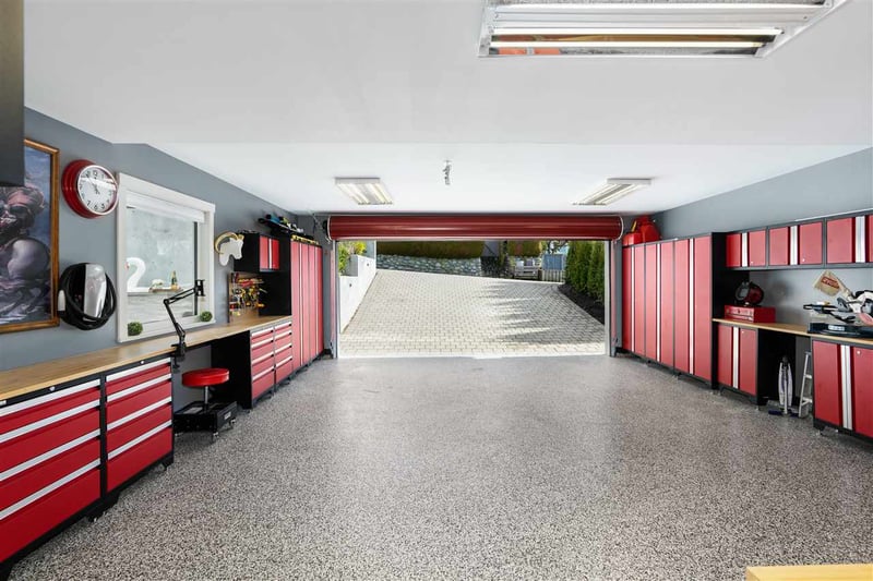Luxury estate at 1388 21st Street, West Vancouver — photo 20