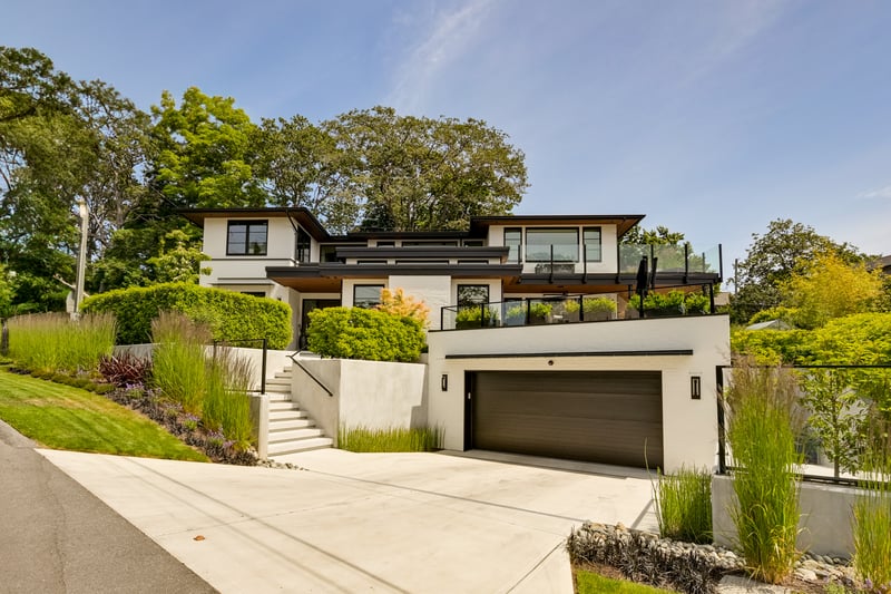 Luxury estate at 717 Robleda Crescent, Victoria, BC — photo 45