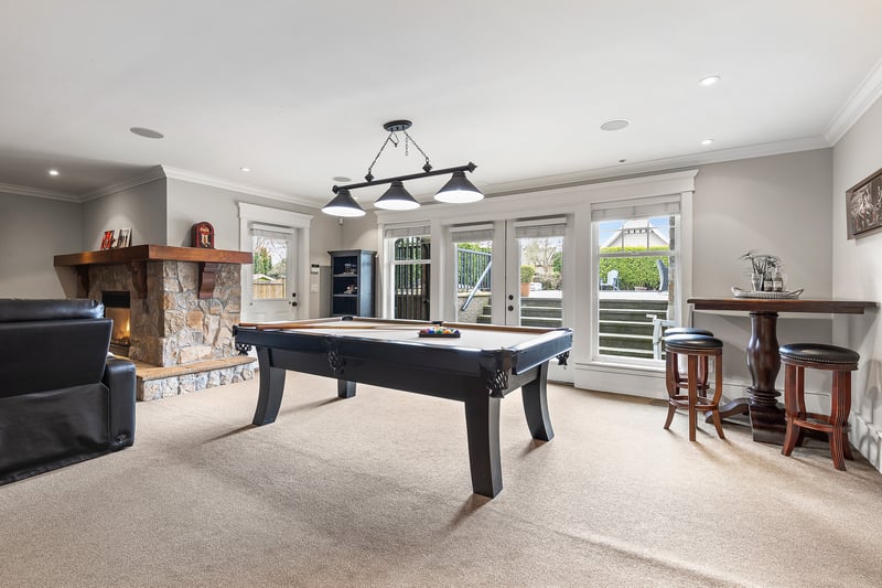 Luxury estate at 5733 182 Street, Surrey, BC — photo 25