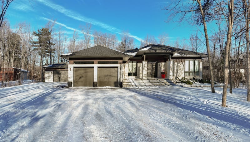 Luxury estate at 7375 Chemin de Saint-Jean, La Prairie, QC — photo 17
