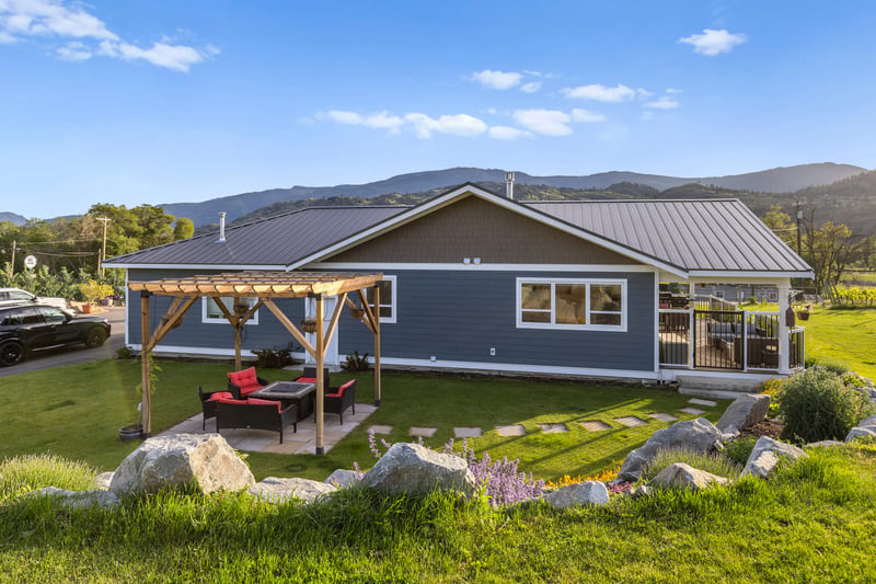 Luxury estate at 7207 Tucelnuit Drive, Oliver, BC — photo 63