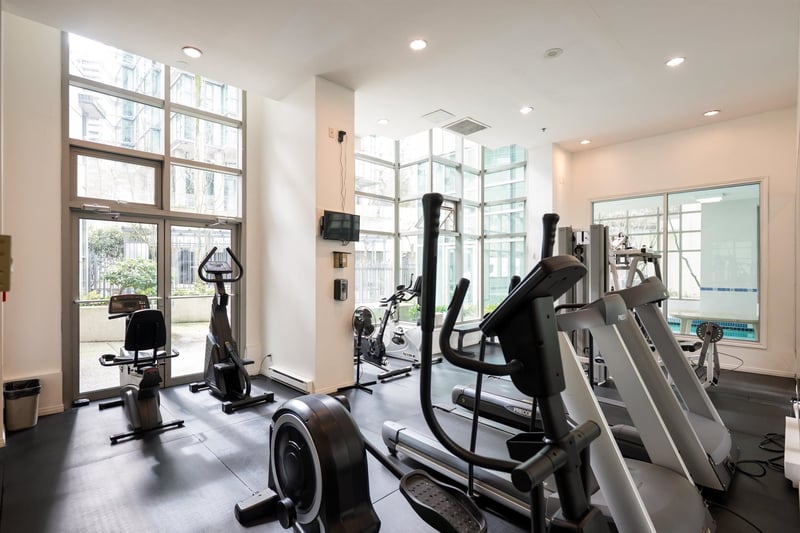 Luxury estate at 1328 West Pender Street, Vancouver, BC — photo 19