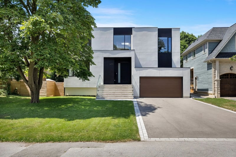 Luxury estate at 1405 Acton Crescent, Oakville, ON — photo 9