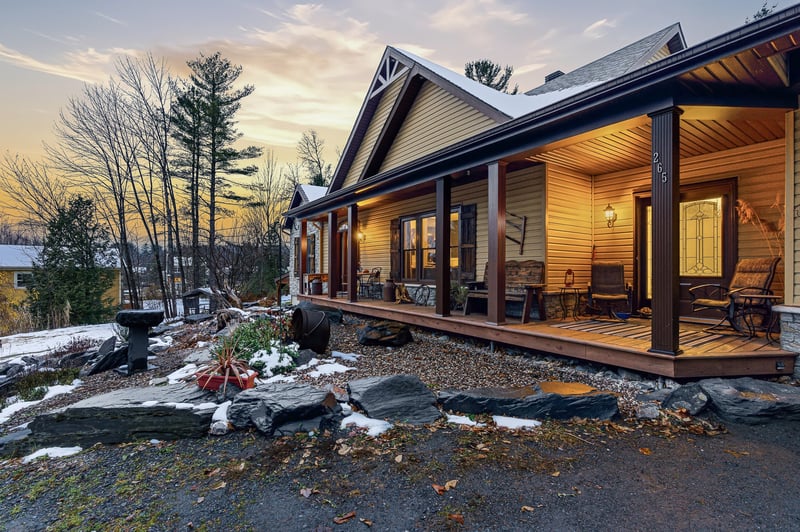 Luxury estate at 265 Rue Rosedale, Ayer's Cliff, QC — photo 44
