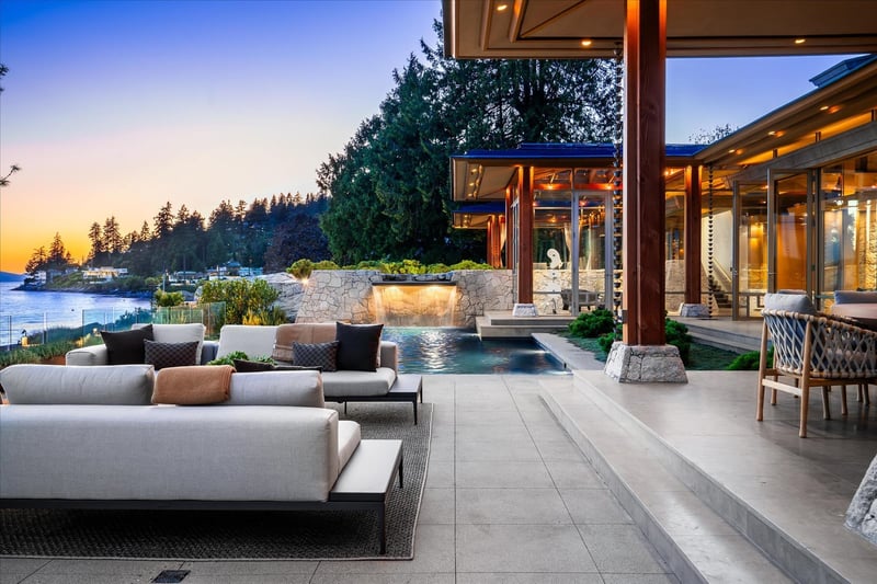 Luxury estate at West Bay, West Vancouver, BC — photo 6