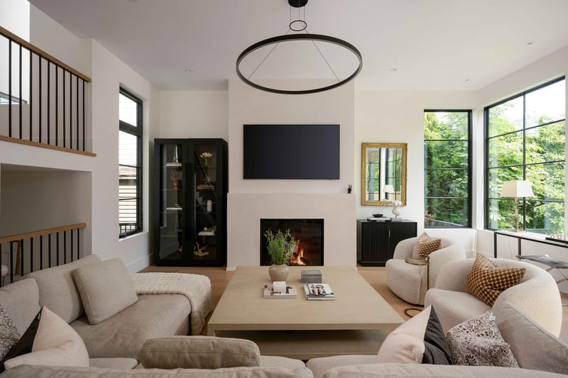 Luxury estate at 203 Weybourne Road, Oakville, ON — photo 16