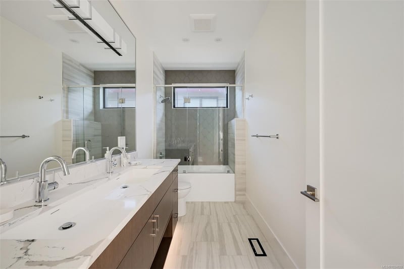 Luxury estate at 4599 Cordova Bay Road, Saanich, BC — photo 30