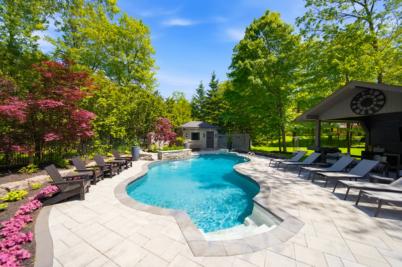 Luxury estate at 3205 Highpoint Court, Burlington, ON — photo 42